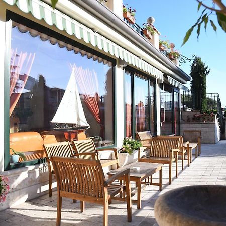 Fashion Hotel Вальмонтоне Экстерьер фото